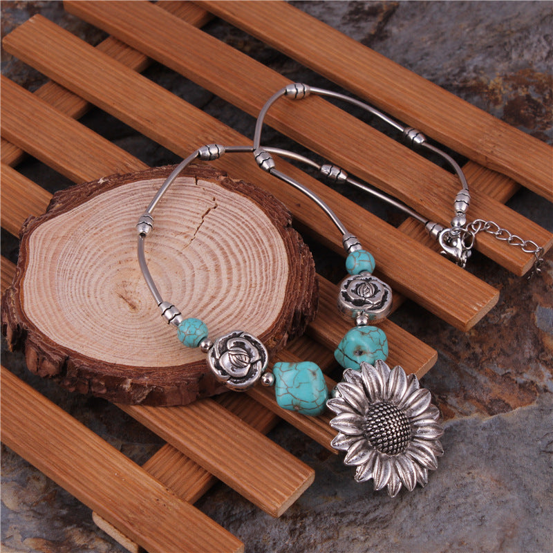 Creative Sunflower Patterns Turquoise Necklace