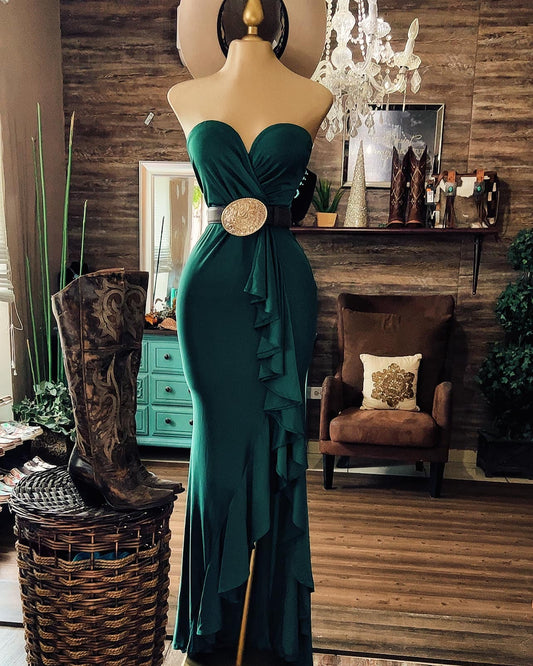 Elegant Heart-shaped Ruffled Maxi Dress