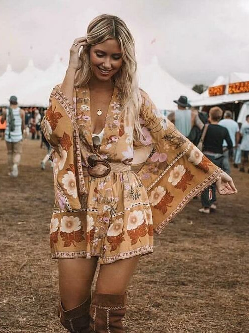 Deep V Oversized Sleeves Featured Printed Fashion Jumpsuit Skirt