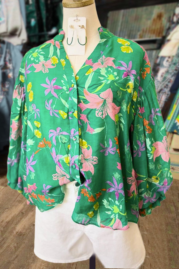 Floral Print Button Front Bubble Sleeve Top